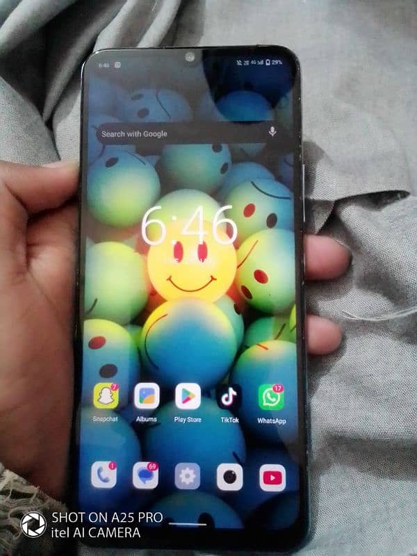 vivo y15s 1