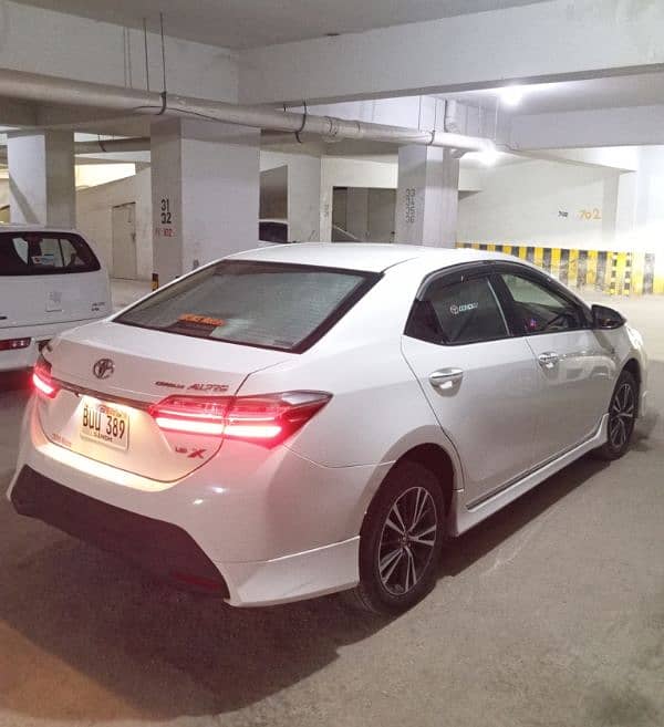 Toyota Corolla Altis X SPECIAL EDITION 5