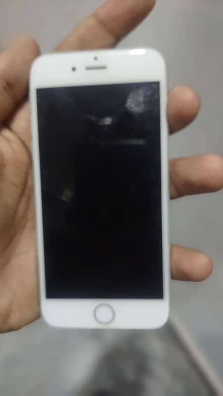 iphone 6 64gb silver colour waterpack phone 10/10 jv nonpta 2 months 4