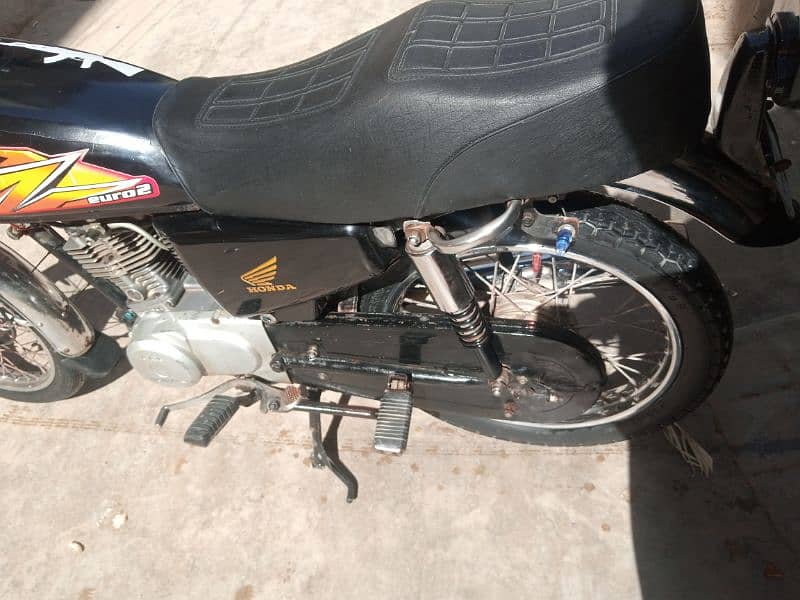 Honda 125 2013 5