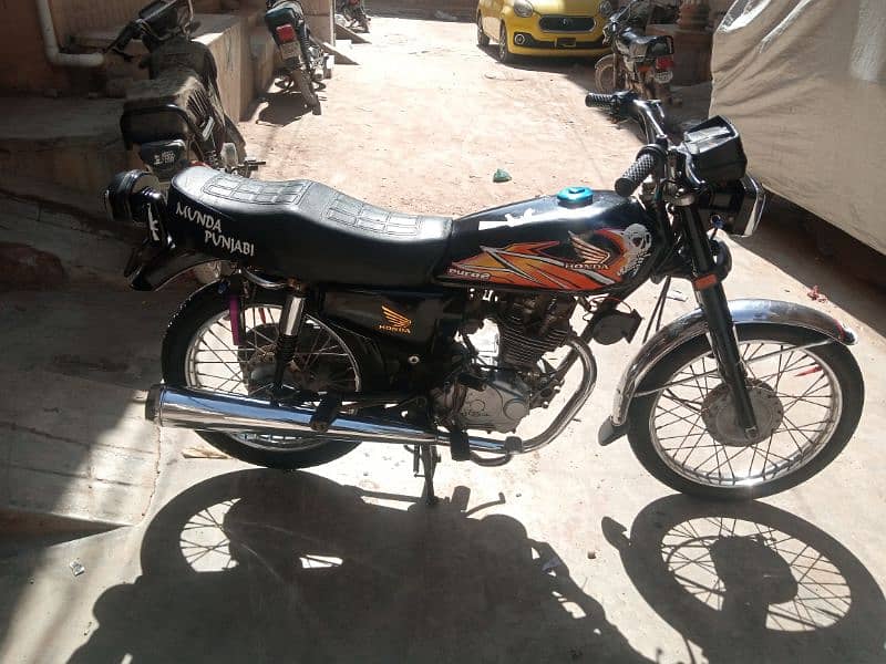 Honda 125 2013 9