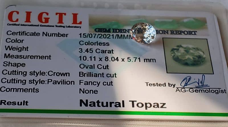 Topaz/Phukraj gemstone 5