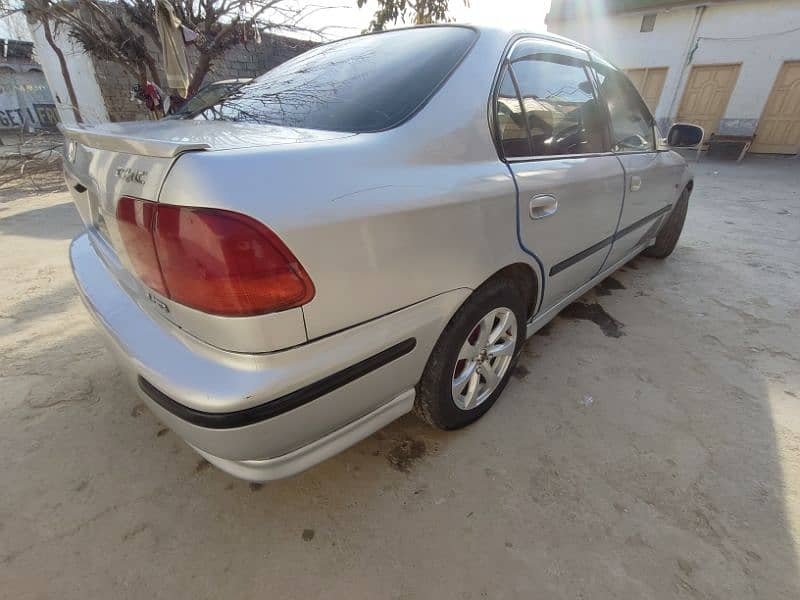 Honda Civic EXi 1997 11