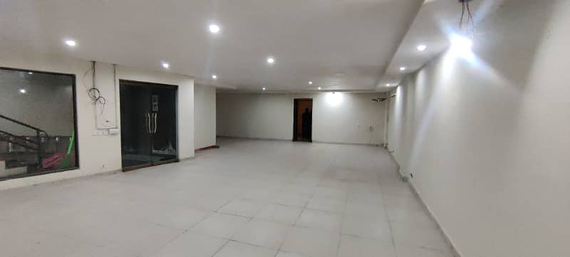 8 Marla Office For Rent 3