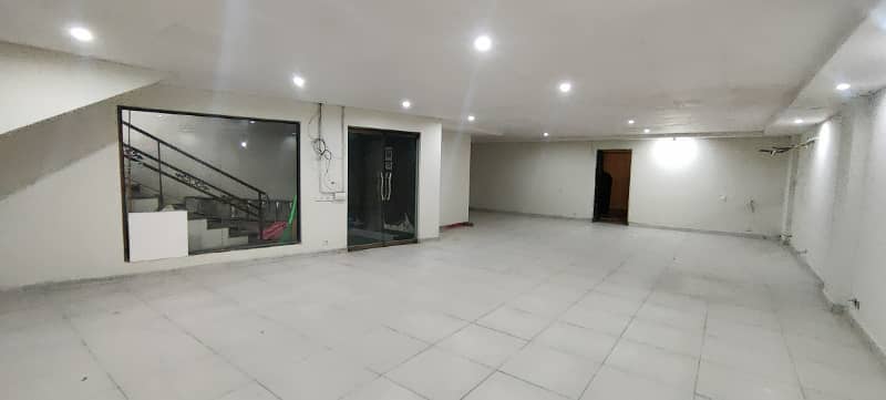 8 Marla Office For Rent 6