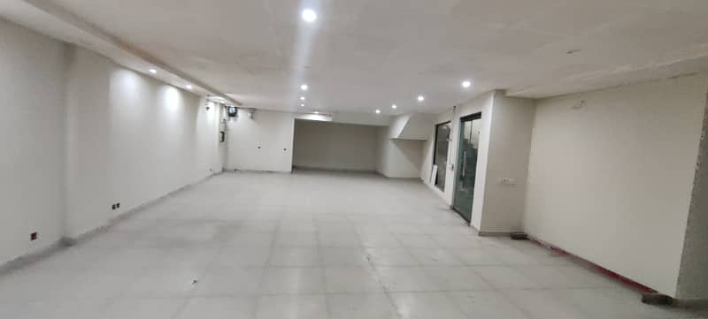 8 Marla Office For Rent 14