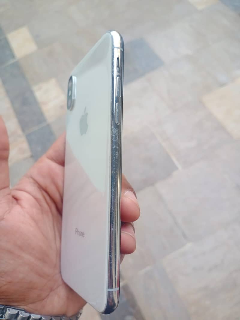 Apple iPhone XS 256GB (NON PTA) 6