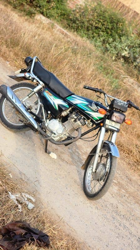 honda 125 Bike New Condition And totally genuine 6