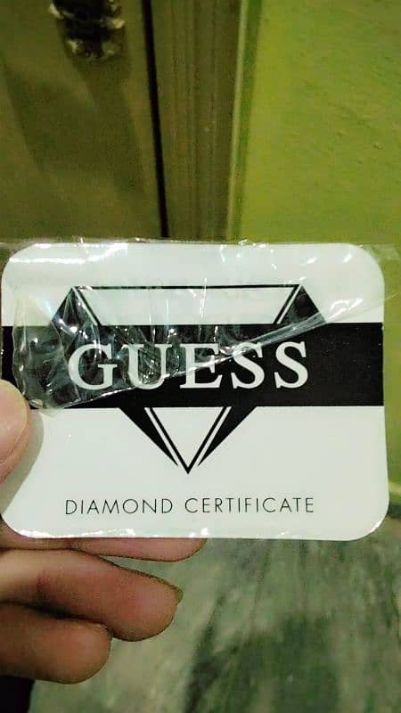 GUESS BRANDED WATCH 3