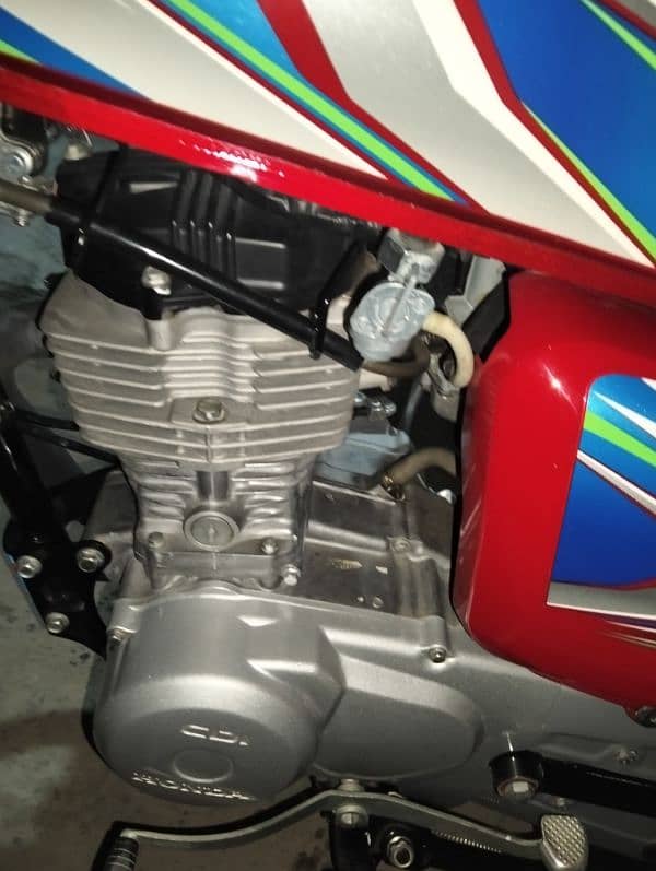 Honda 125 6