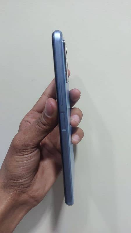 vivo y33s 8 128 8