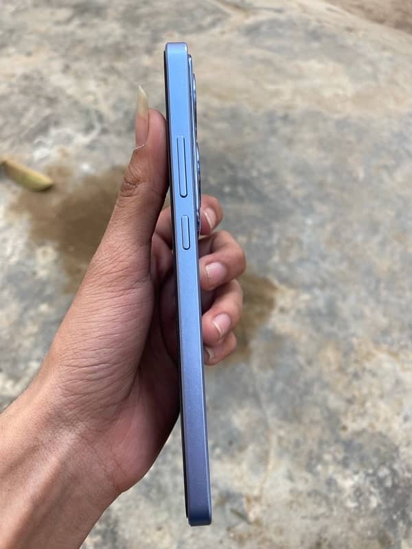 OPPO RENO F11 5g 0