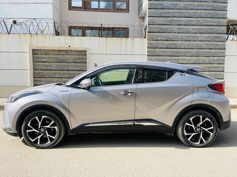 Toyota C-HR 2019 3