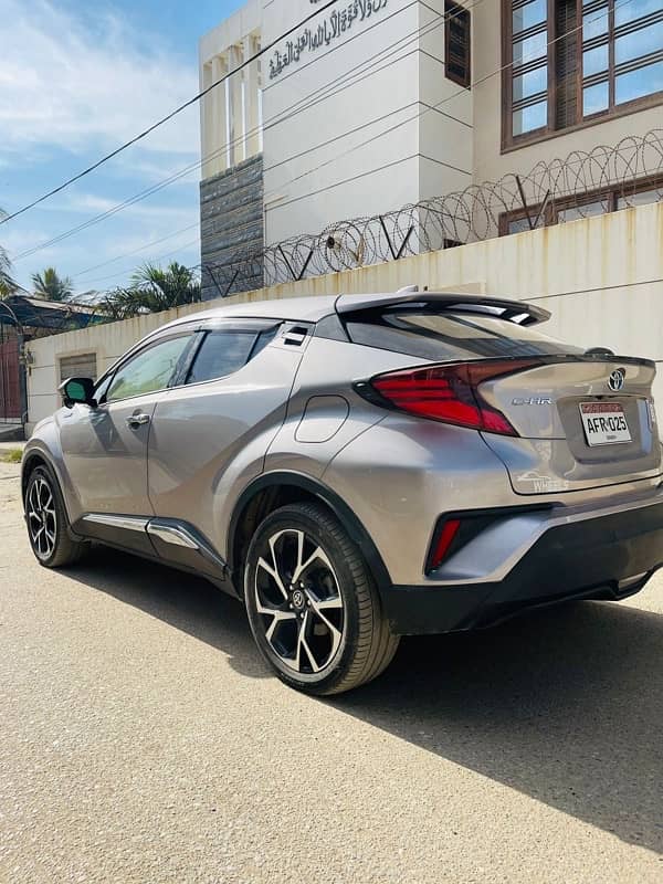 Toyota C-HR 2019 4