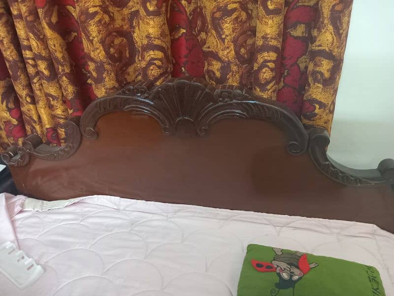 Queen size bed without matress/ side tables 1