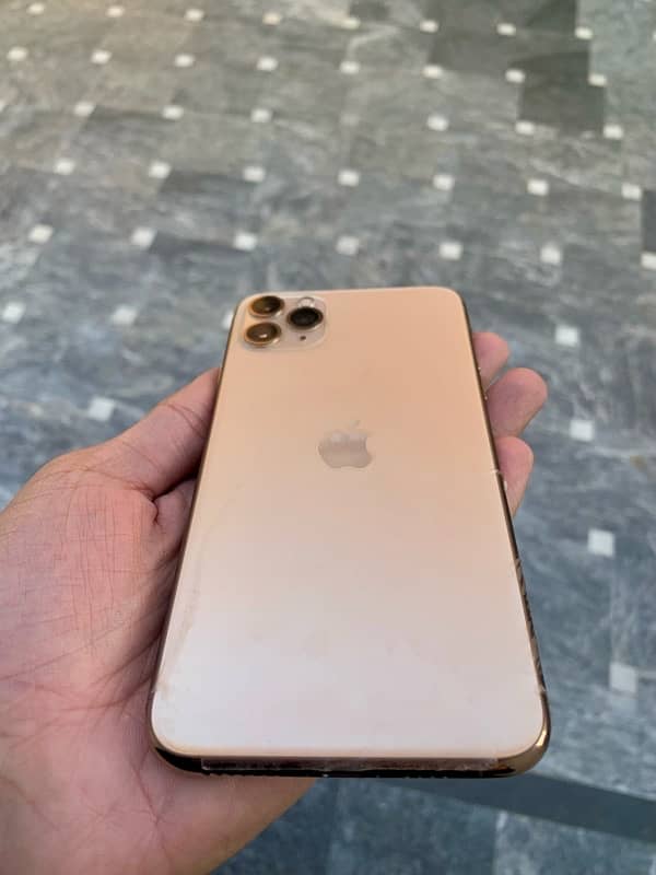 iphone 11 pro max dual sim PTA Approved 256 gb 3