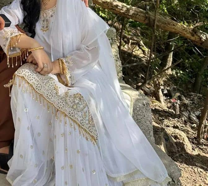 nikah gharara, white, medium size, no call only chat/whatsapp 0