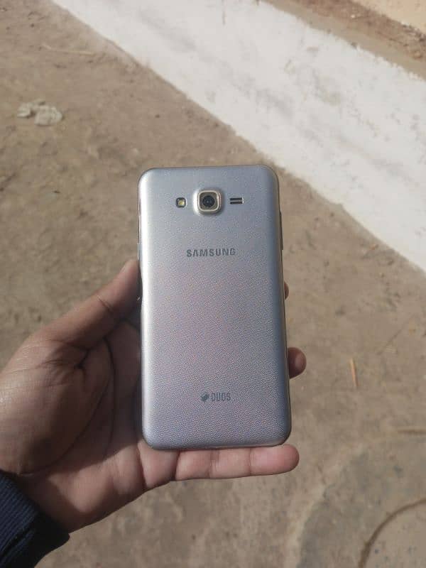 Samsung Galaxy j7 core better than Tecno/Infinix/Oppo/Vivo kits 1