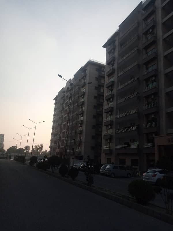 12 Marla 4 Bed New Design Flat For Sale In Askari 11-B, Lahore 3