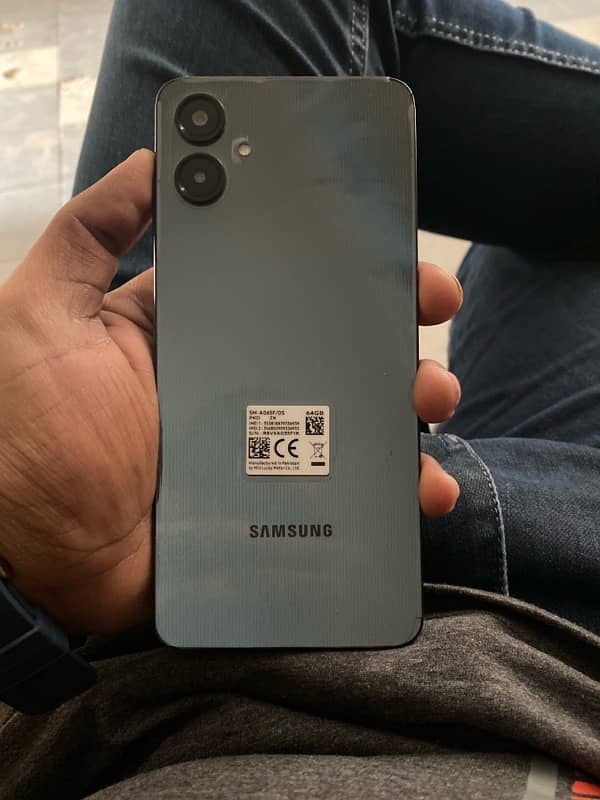 samsung A06s 4 64 0