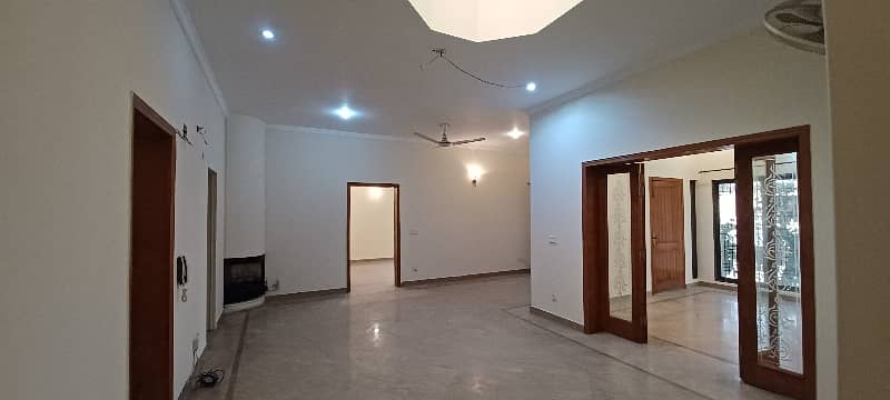 0ne Kanal Upper Portion with Separate Gate For Rent In Phase 3, DHA. 2