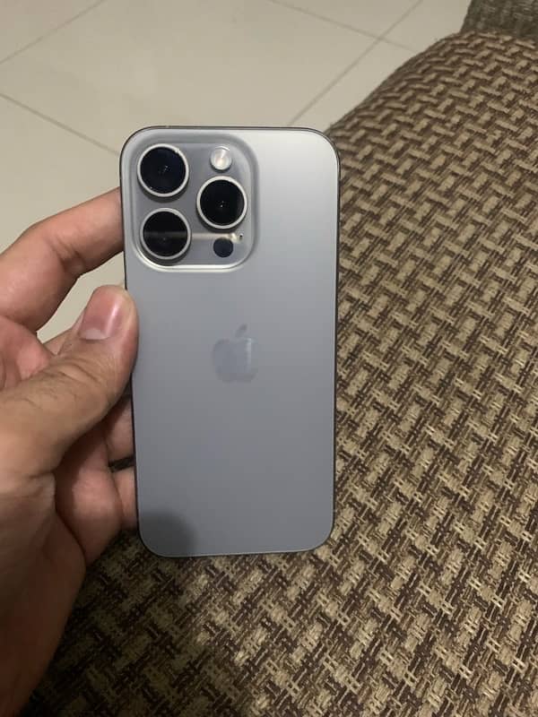 iPhone 15 pro full box non-pta 10/10 1