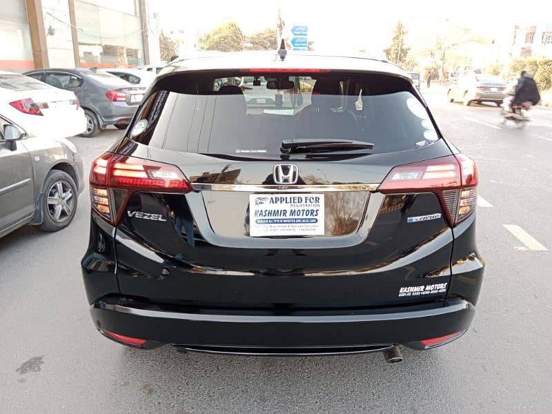 Honda Vezel Z Sensing 2019 / 2024 / 4.5 Grade Verifiable Auction Sheet 9