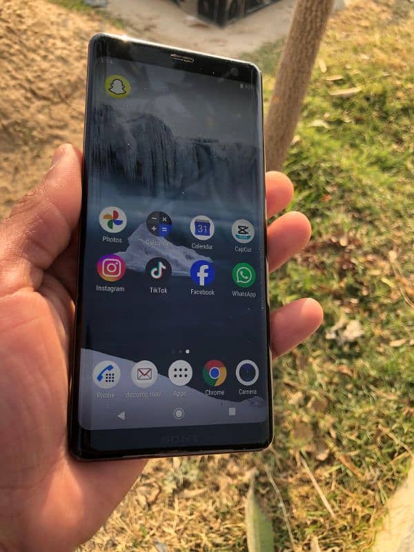 Sony Xperia xz3 4