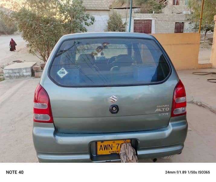 adres Naya nazimabad Suzuki Alto 2011 k last manth chal rah fast owner 4