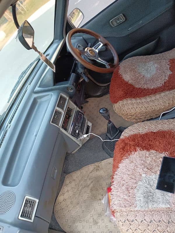 Daihatsu Charade  |  model 1987 3