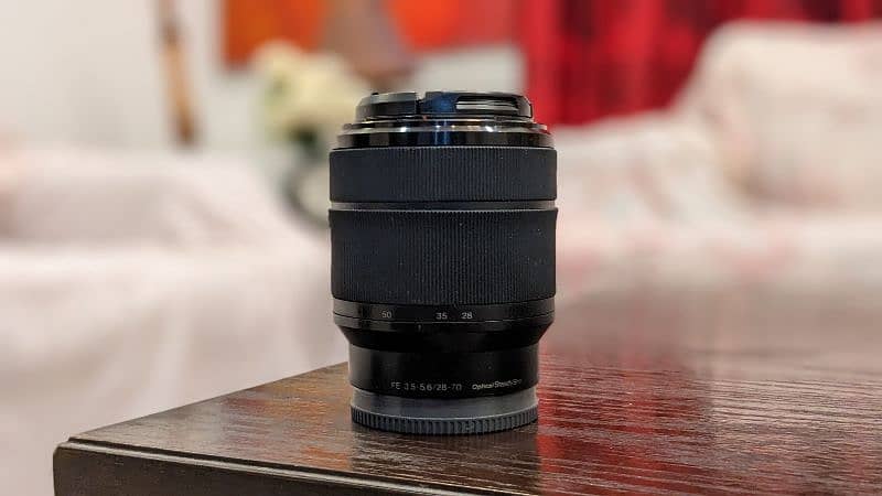 SONY A7III 4K WITH BOX AND 2 LENS 6