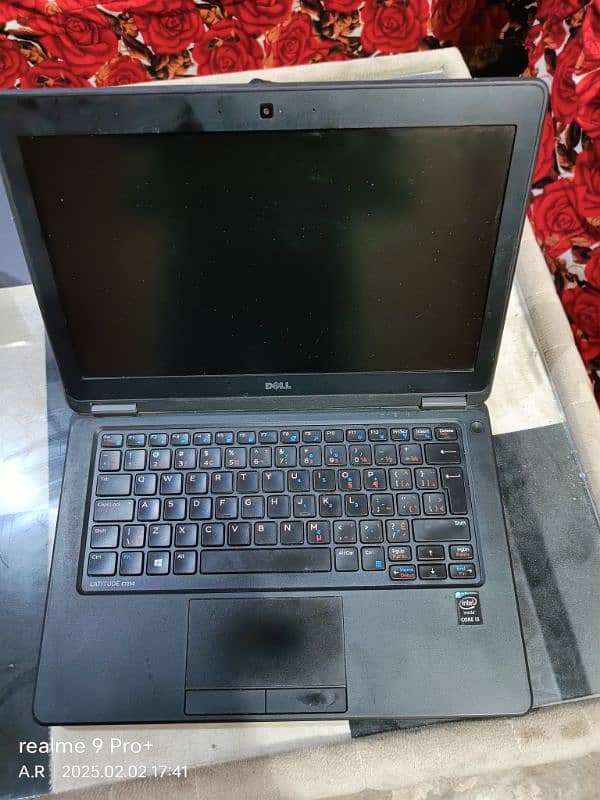 Dell latitude E7250 1