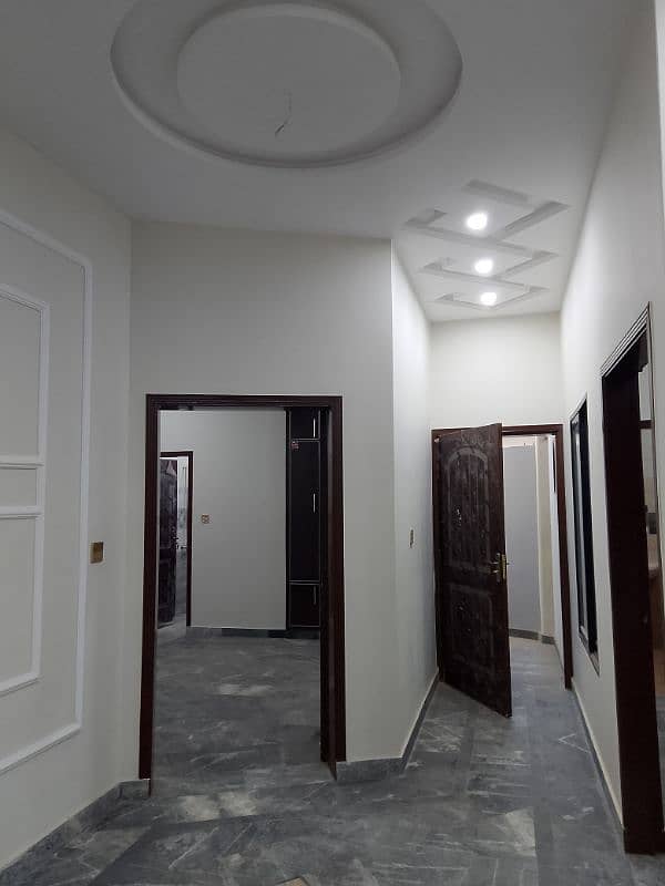 Lower Portion walking to Shalimar metro station(03277342171) 0