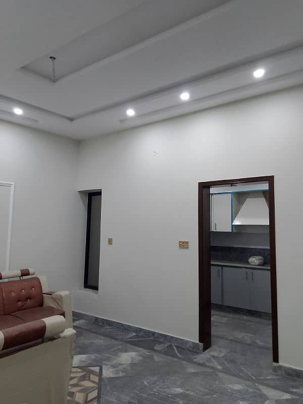 Lower Portion walking to Shalimar metro station(03277342171) 3