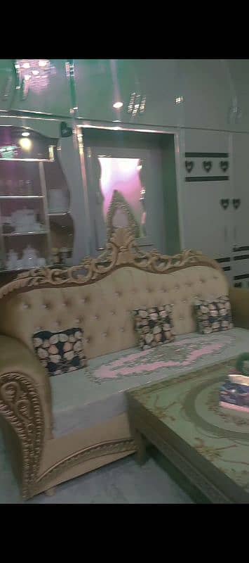 Royal King size bed complete set 3