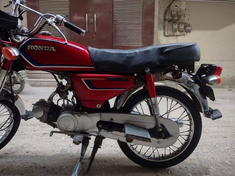 Honda bike 70 CDI model 1988 atlas company parts contactme03188264599 7