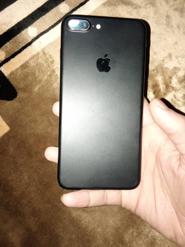 IPHONE 7+ PTA APROVED [RATE FIX NAHI HA PYA MOHABAT KAR LEIN GA] 4