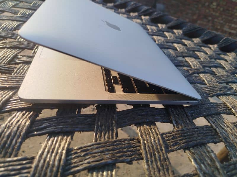 macbook m1 pro for sale 4