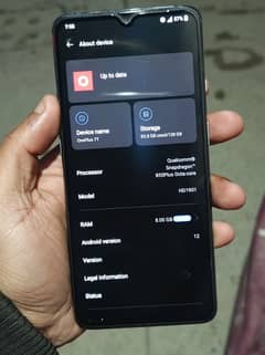 8 GB / 128 GB OnePlus 7T