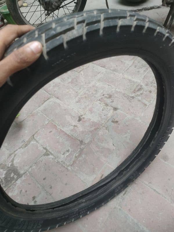 Cd 70  service vigo 6 ply pichla tyre 1