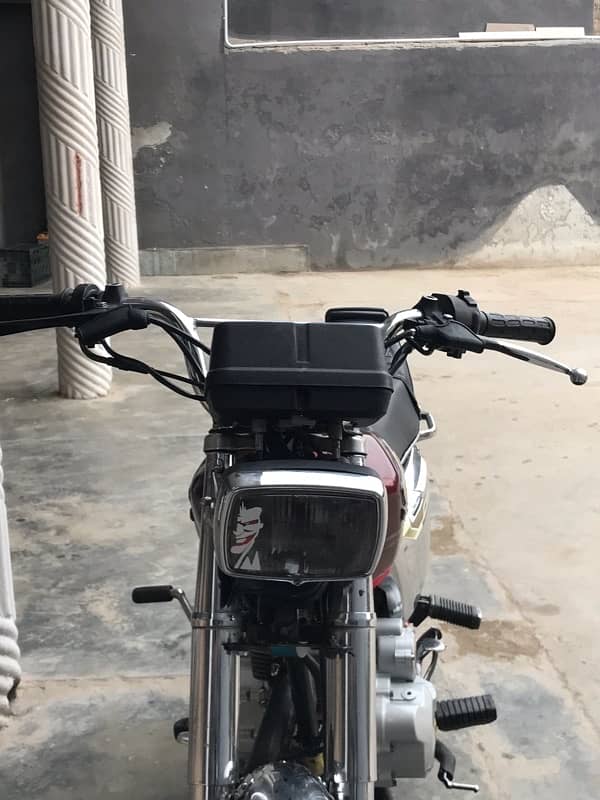 Honda CG 125 Special Edition 11