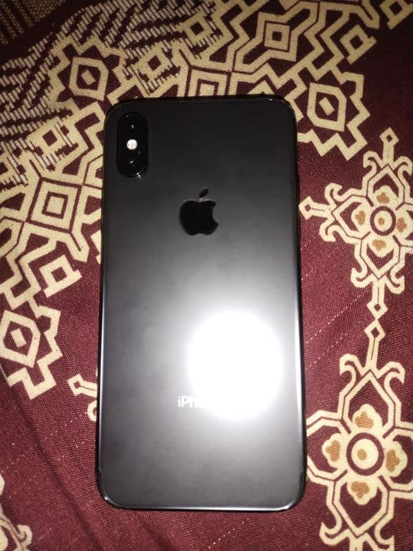 iPhone X 256 GB 1