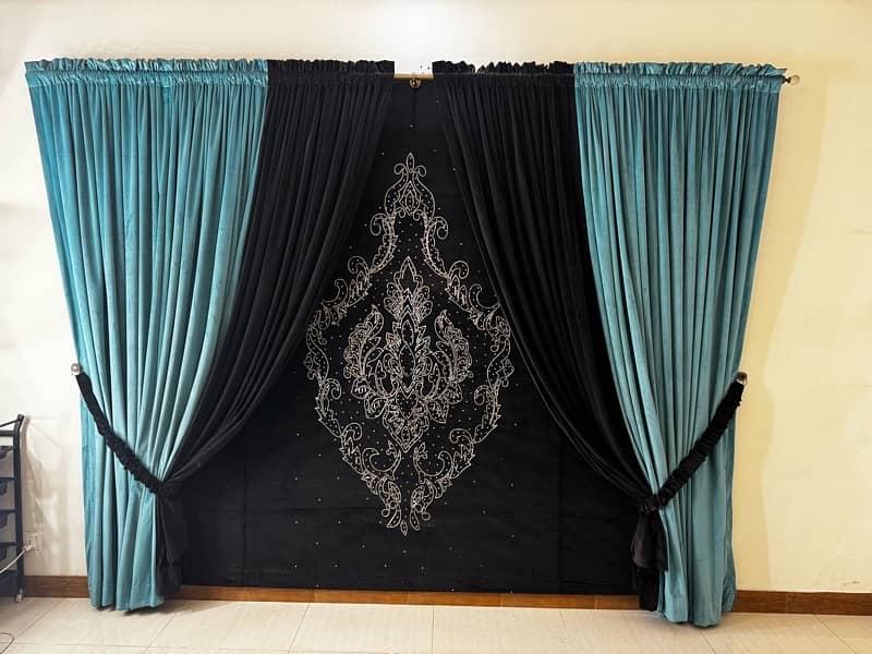 curtains velvet 1