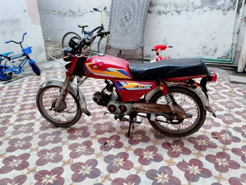 Ravi 70 cc 2014 3