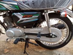 Honda CG 125 2023 black color Karachi number