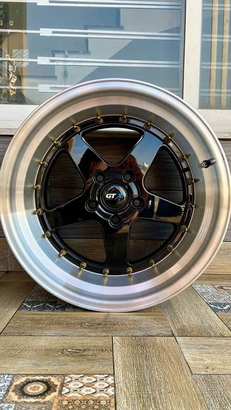 Rotiform 17 Inch Deep dish Staggered Alloy Rims 114 PCD For Honda 3