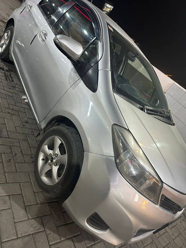 Toyota Vitz 2011 9