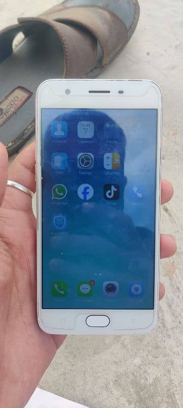 OPPO A57 FOR SALE IN GOOD CONDITION 4