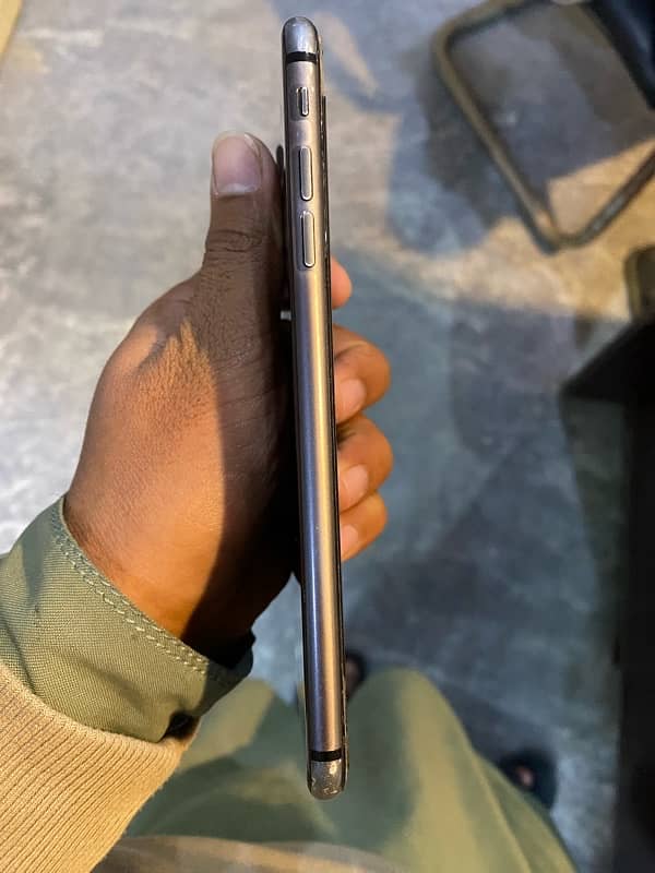 iPhone 8pulx pta 64 1