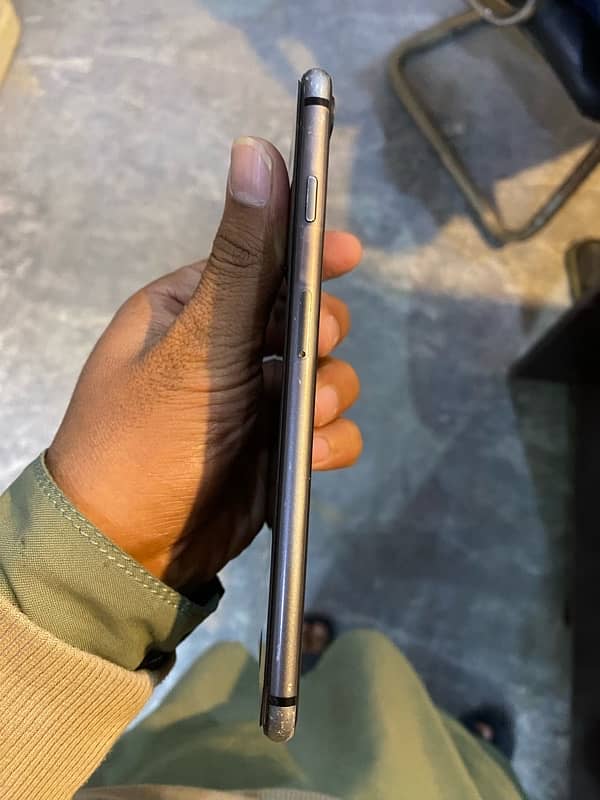 iPhone 8pulx pta 64 4